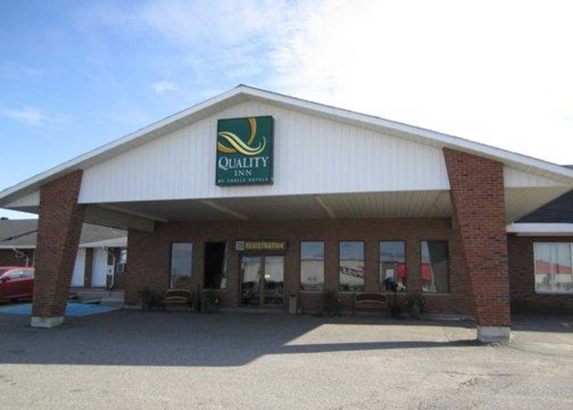 Quality Inn New Liskeard Exterior foto